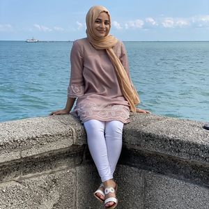 Meet your Posher, Maryam